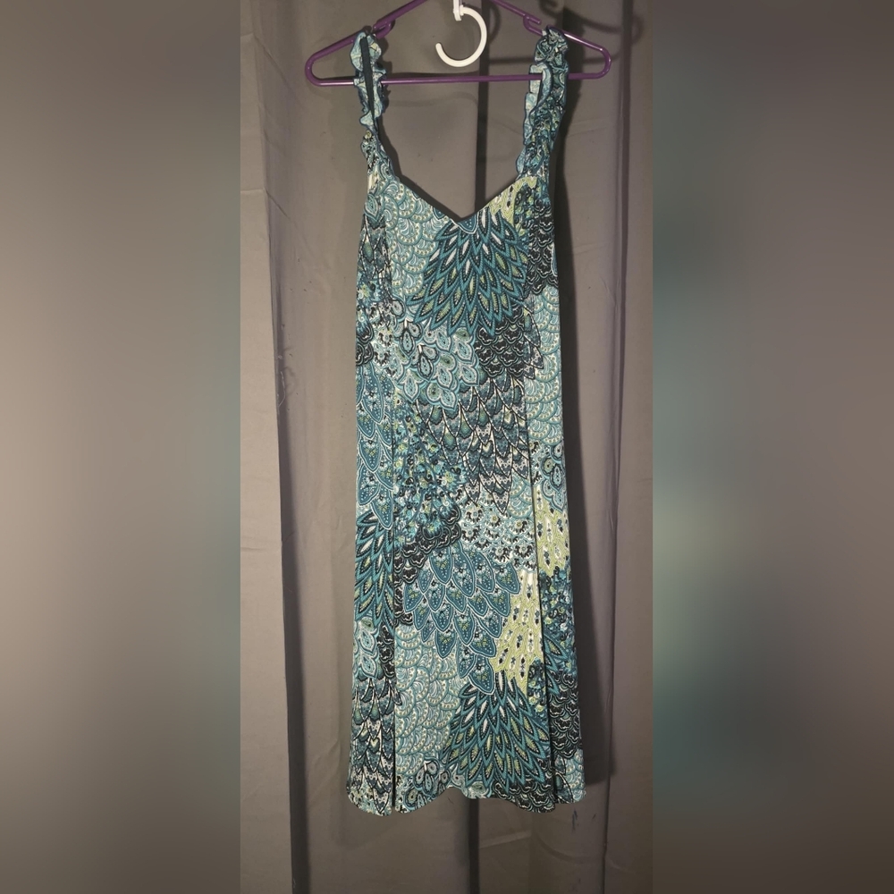 Elegant Blue and Green Patterned Women's Skirt